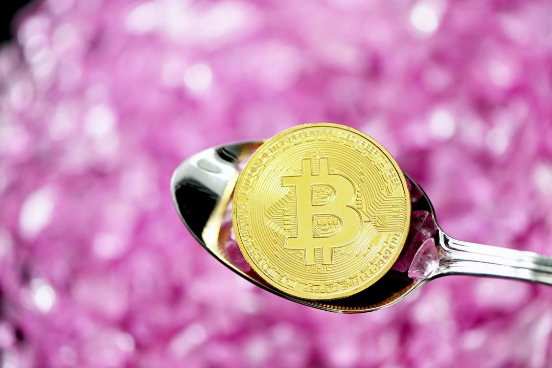 为什么比特币今天下跌？以下是导致11.3万美元下跌的三个主要因素